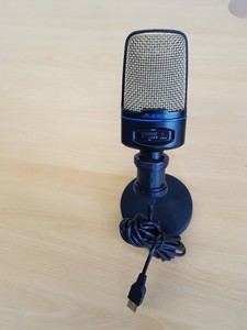 Thumbnail image of 5 x Headphones & 6 x Podcasting Microphones - Alesis, Unitone, Wesco, AMO1 