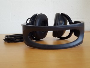 Thumbnail image of 5 x Headphones & 6 x Podcasting Microphones - Alesis, Unitone, Wesco, AMO1 