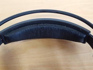 Thumbnail image of 5 x Headphones & 6 x Podcasting Microphones - Alesis, Unitone, Wesco, AMO1 