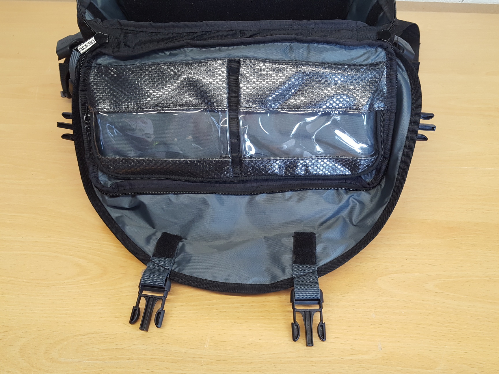Image of Tamrac Pro 8 Camera Gadget Bag