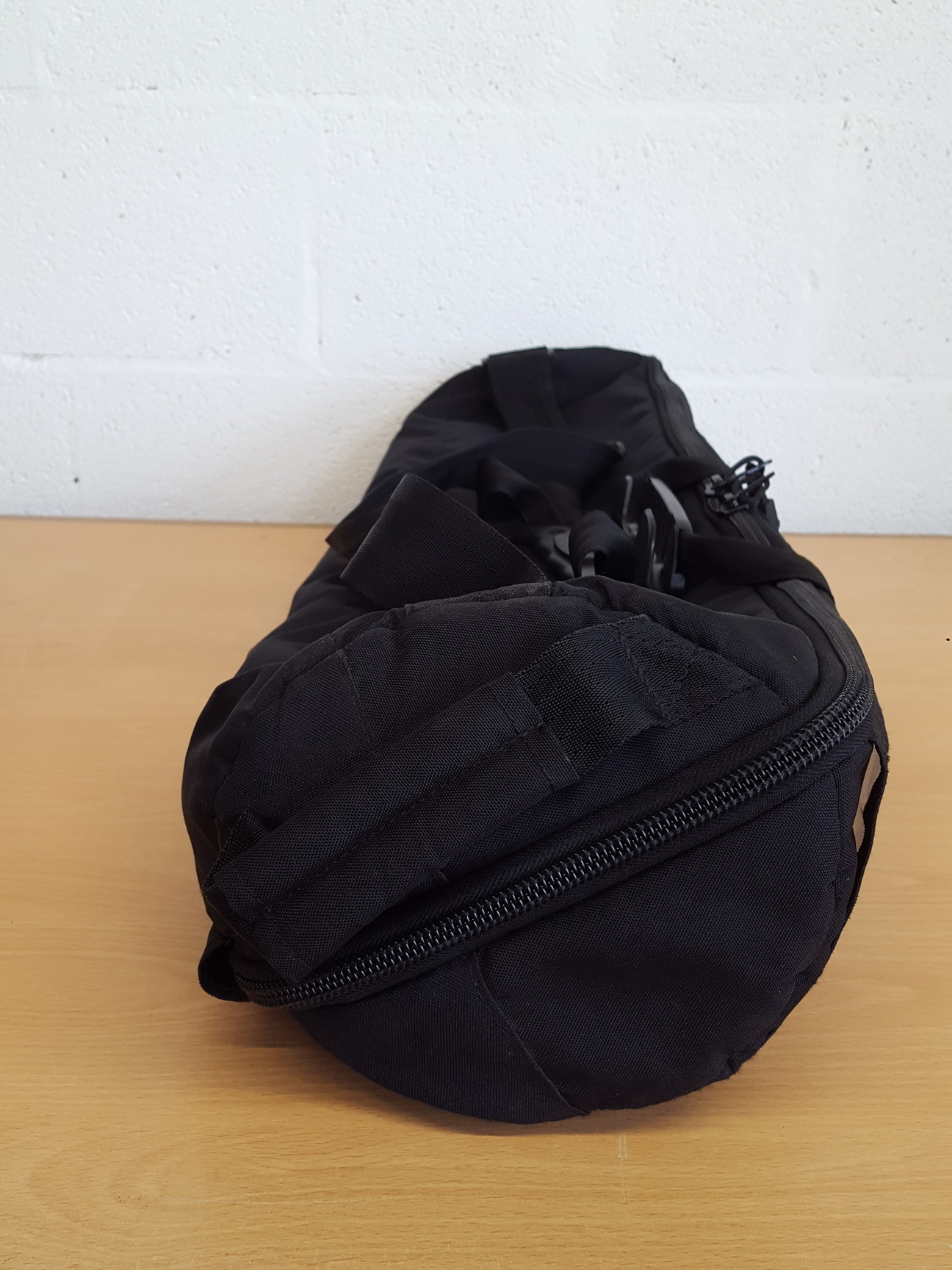 Image of Protouch Vinten Model U005-190B Tripod Carry Case for Pro-6HDV Tripod Systems