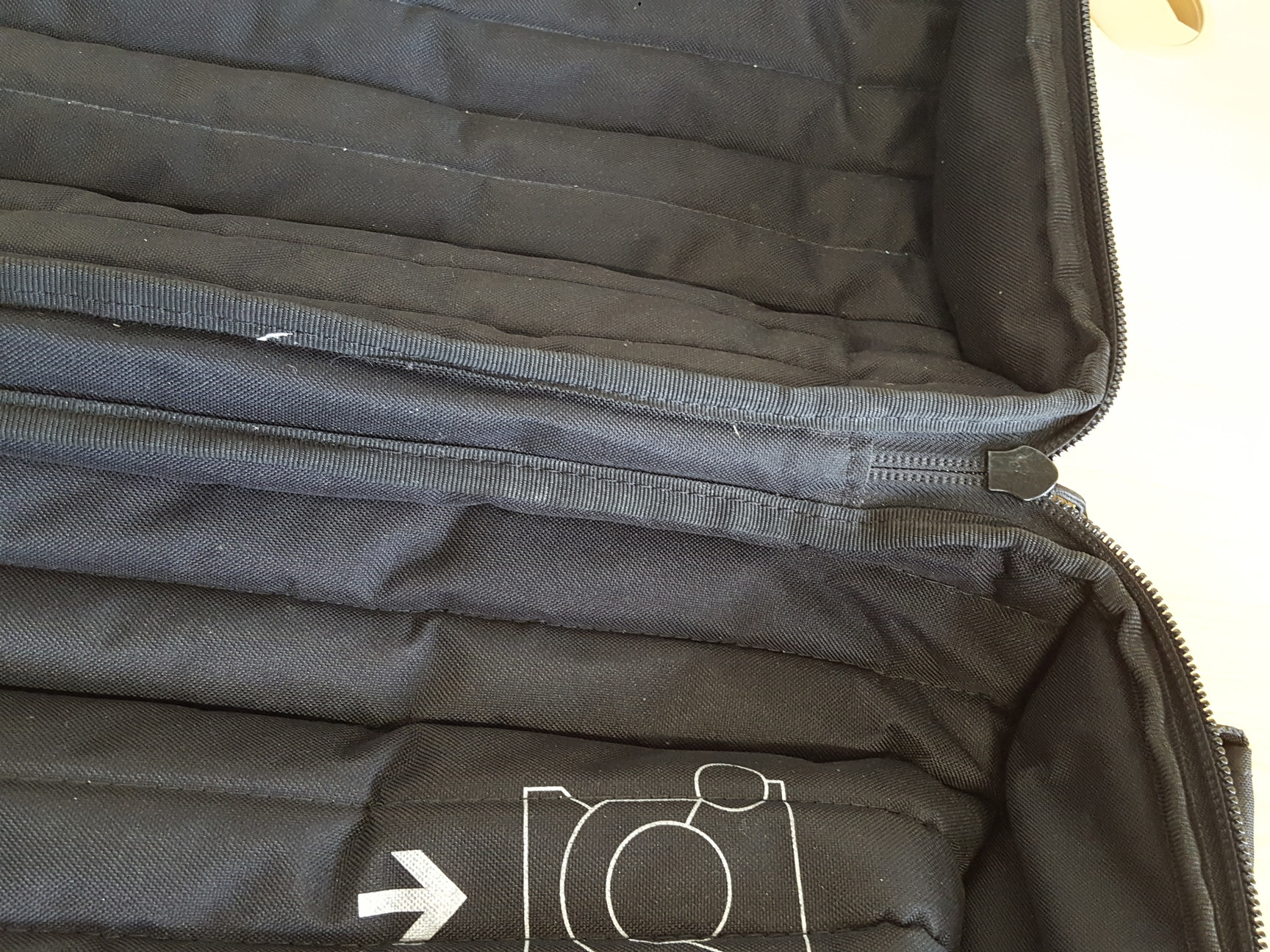 Image of Protouch Vinten Model U005-190B Tripod Carry Case for Pro-6HDV Tripod Systems