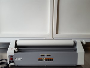 Thumbnail image of GBC Eagle 65 27" Hot Roll Laminator 