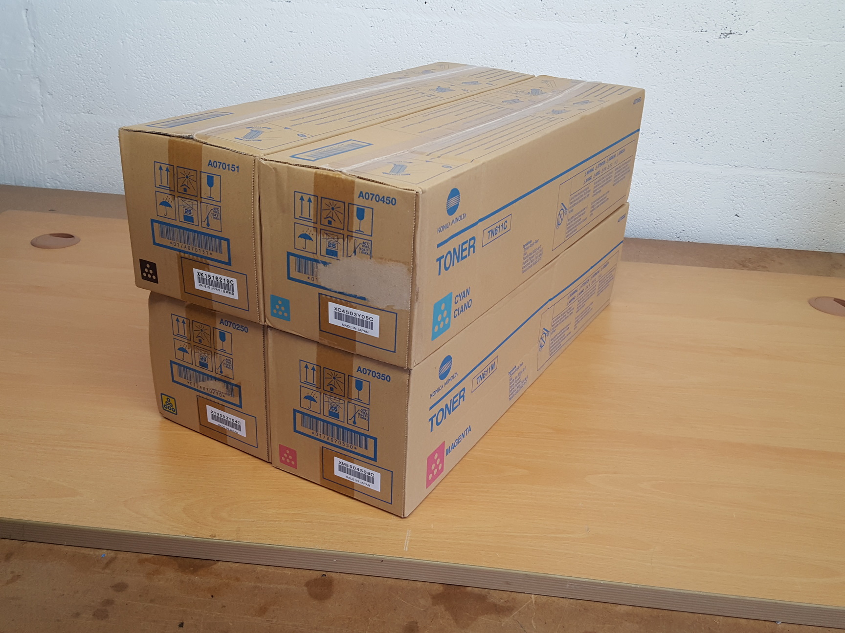 Image of 4 x Konica Minolta Printer Cartridges Toner TN611Y, TN611M, TN611C & TN411K