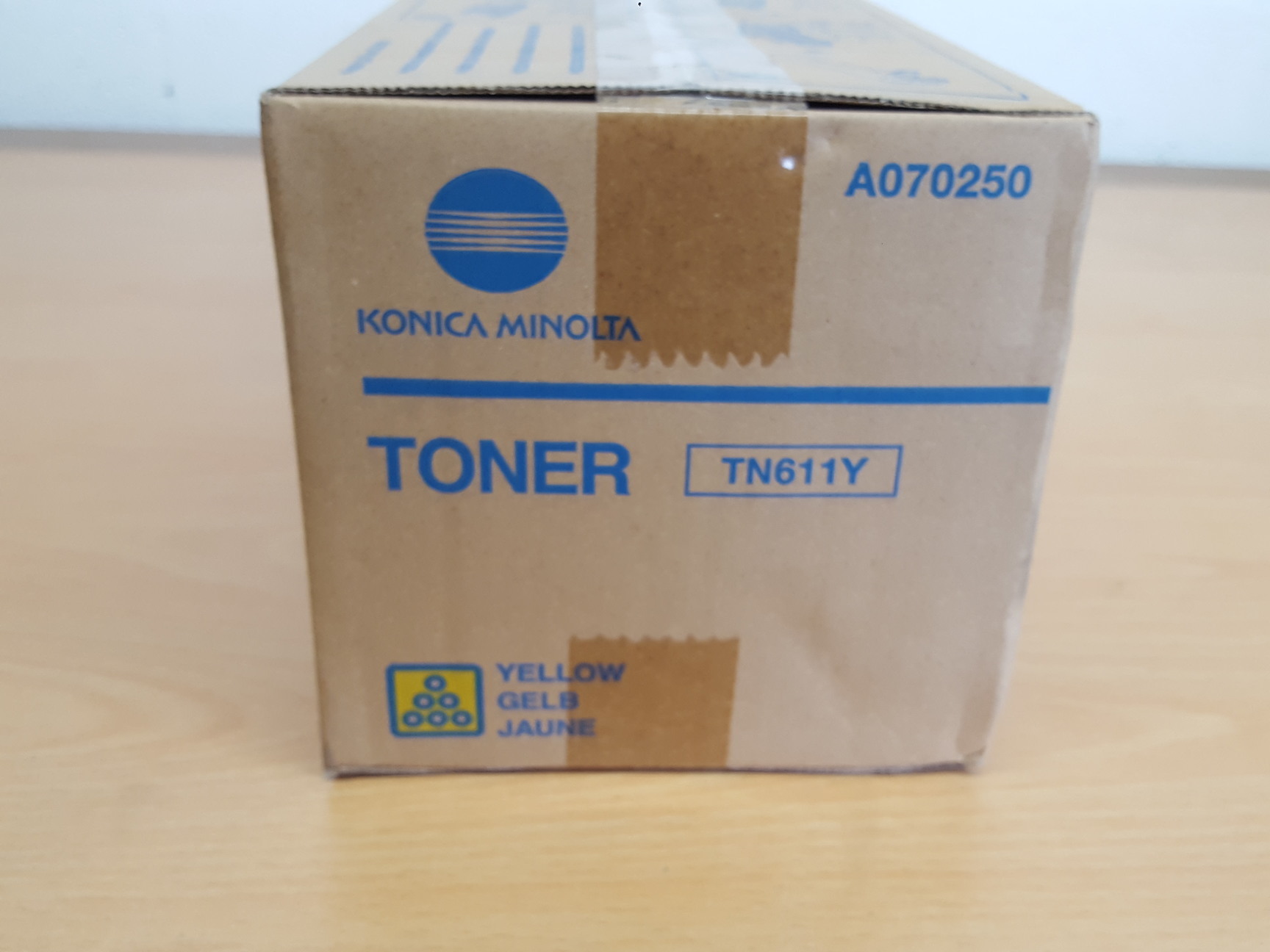 Image of 4 x Konica Minolta Printer Cartridges Toner TN611Y, TN611M, TN611C & TN411K