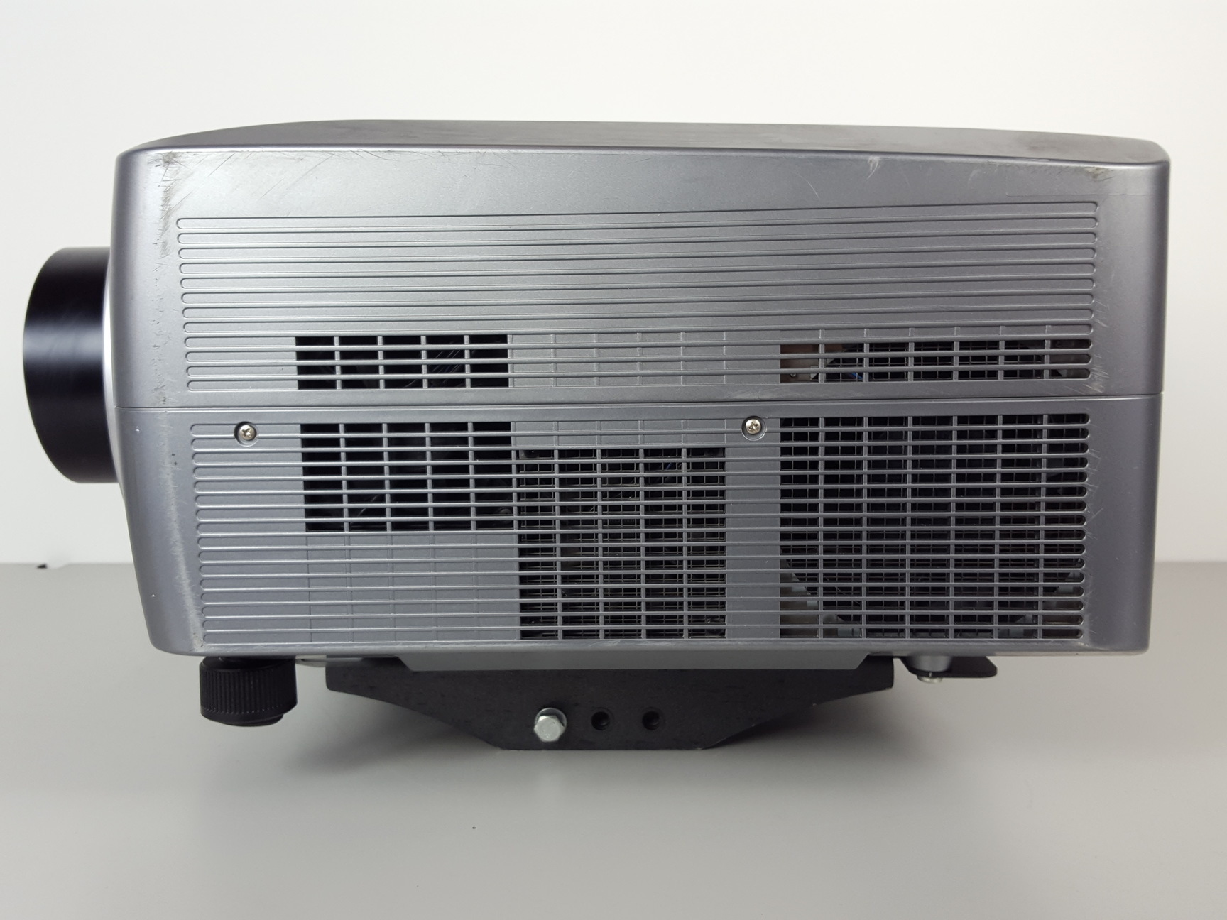 Image of Hitachi CP-SX12000 3LCD Projector with Faulty Lamp Unit