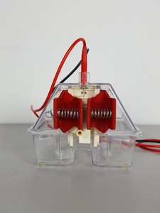 Thumbnail image of Hoefer Mighty Small II Mini Vertical Electrophoresis Systems Lab