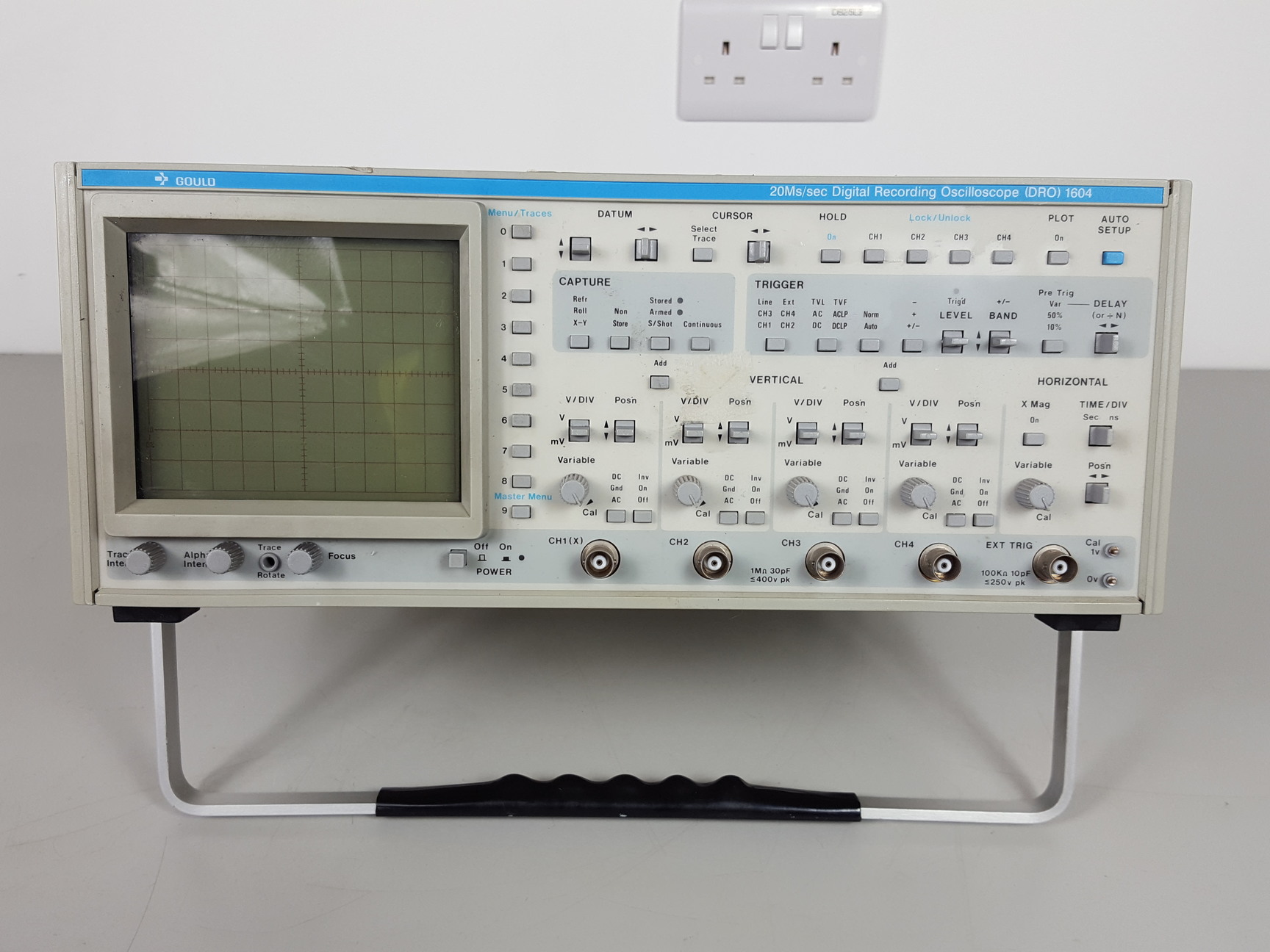 Image of Gould 20M/s Digital Recording Oscilloscope (DRO) 1604 & IEEE-488 Spares Repairs