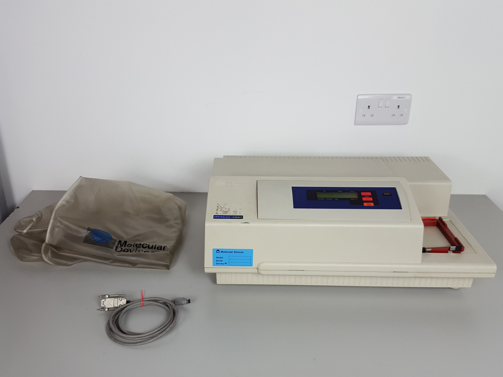 Image of Molecular Devices SpectraMax Gemini XS Microplate Fluorometer Spares or Repairs 