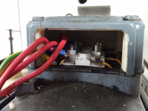 Thumbnail image of Leybold Trivac D65B Vacuum Pump + Edwards Mechanical Booster + Chamber Lab