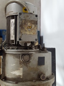 Thumbnail image of Leybold Trivac D65B Vacuum Pump + Edwards Mechanical Booster + Chamber Lab