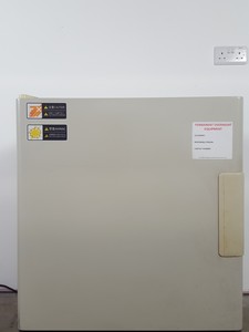 Thumbnail image of Sanyo MIR-162 Laboratory Incubator With User Manual Lab
