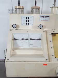 Thumbnail image of Alvic Scientific Containment System Glovebox Gas Purge Lab + Vacuum Pumps