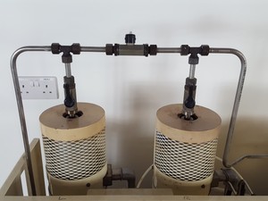 Thumbnail image of Alvic Scientific Containment System Glovebox Gas Purge Lab + Vacuum Pumps