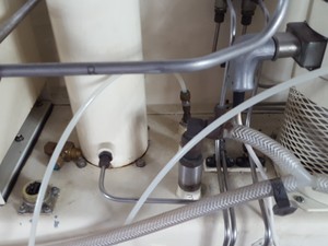 Thumbnail image of Alvic Scientific Containment System Glovebox Gas Purge Lab + Vacuum Pumps