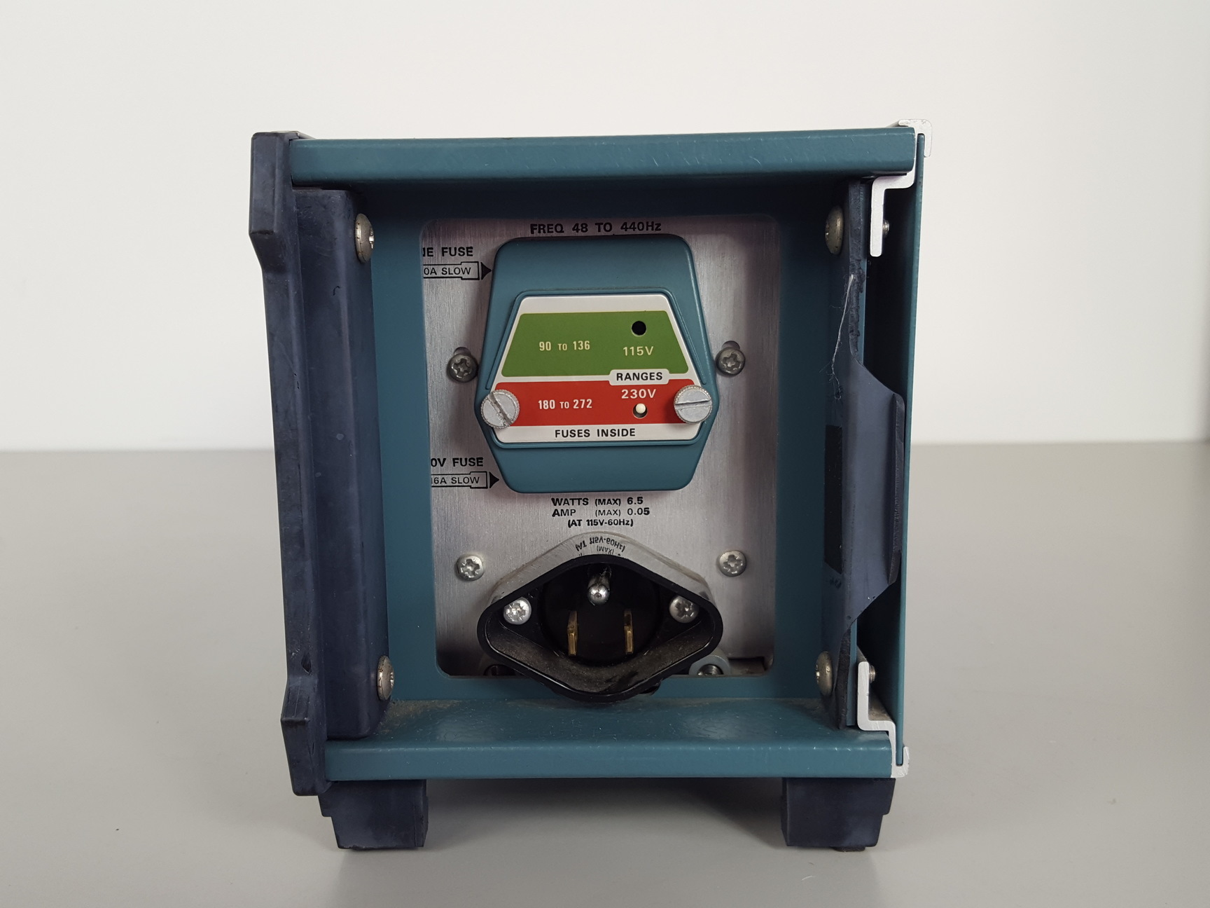 Image of Tektronix Type 284 Pulse Generator Lab Spares or Repairs