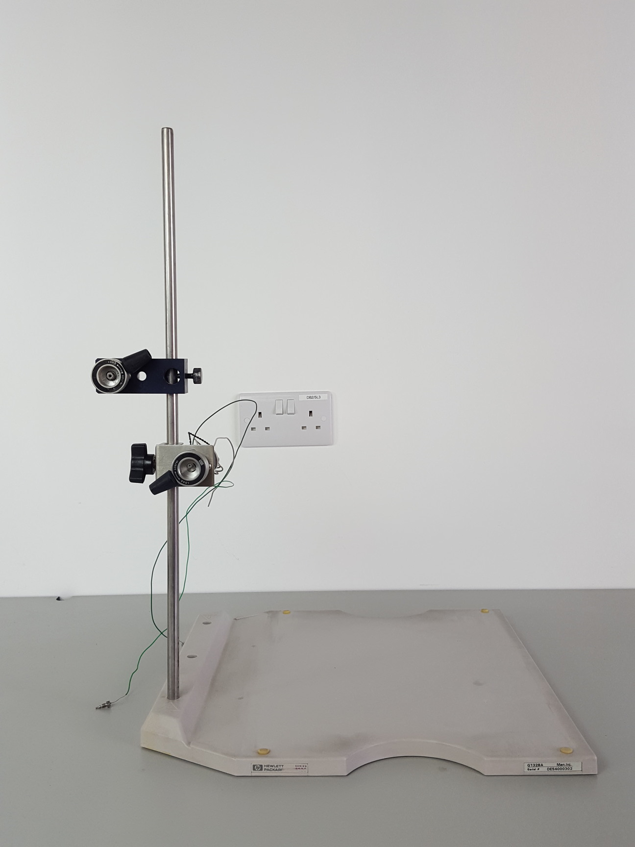 Image of Hewlett Packard 1100 Series HPLC System G1314A G1316A G1312A G1328A, Chemstation