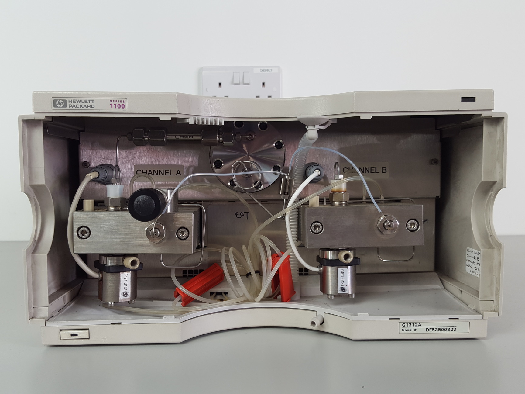 Image of Hewlett Packard 1100 Series HPLC System G1314A G1316A G1312A G1328A, Chemstation