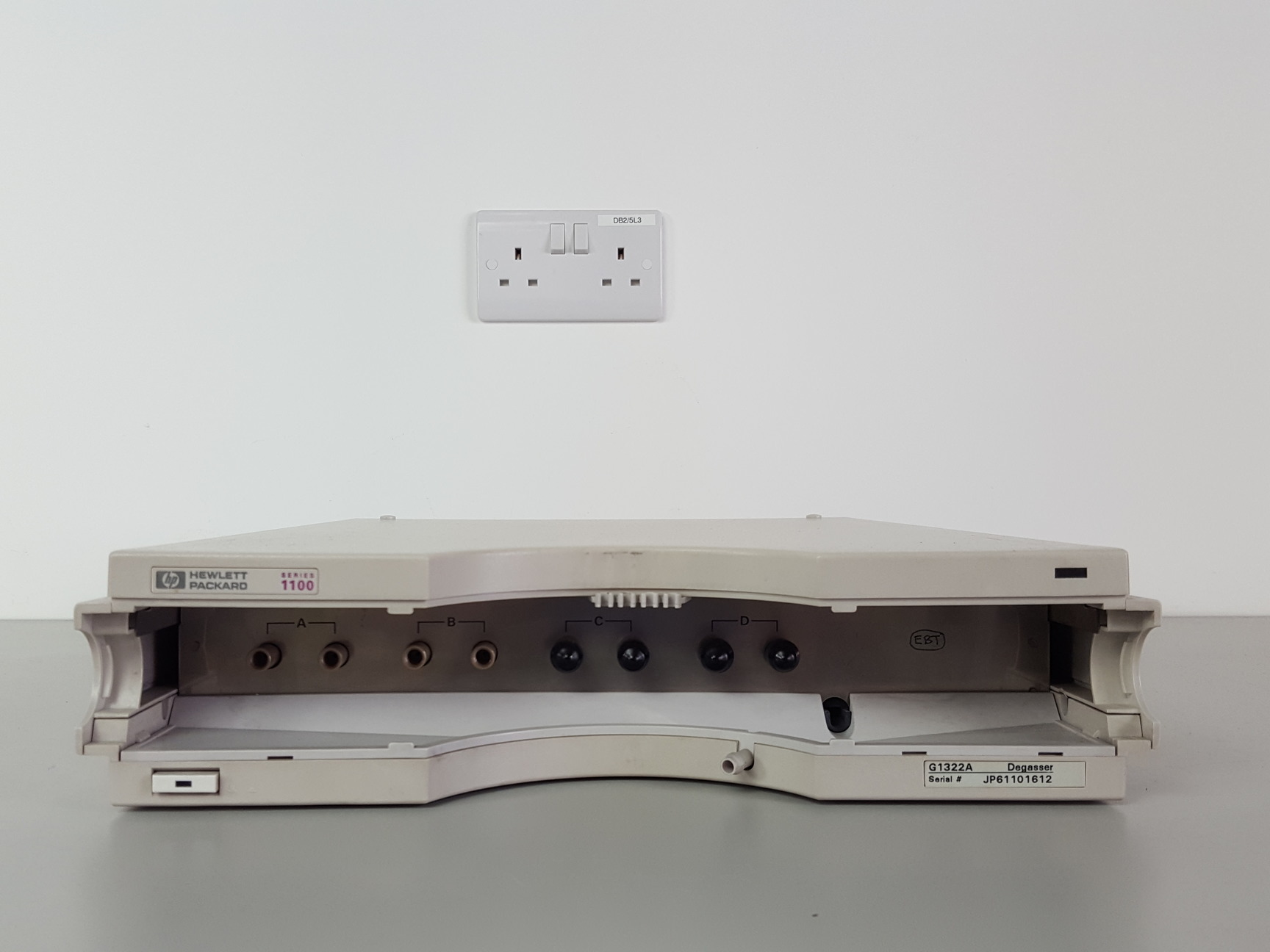 Image of Hewlett Packard 1100 Series HPLC System G1314A G1316A G1312A G1328A, Chemstation