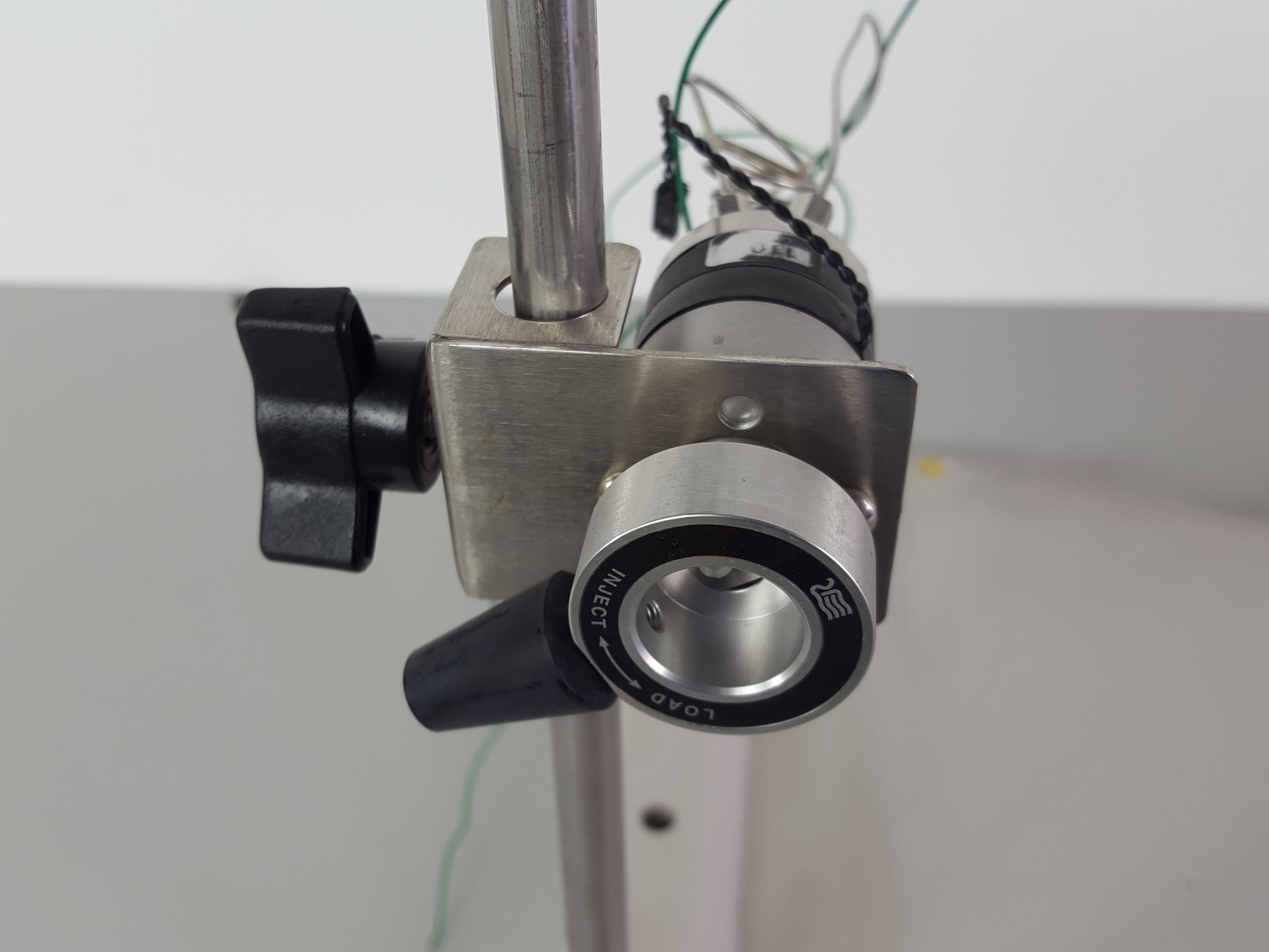 Image of Hewlett Packard 1100 Series HPLC System G1314A G1316A G1312A G1328A, Chemstation