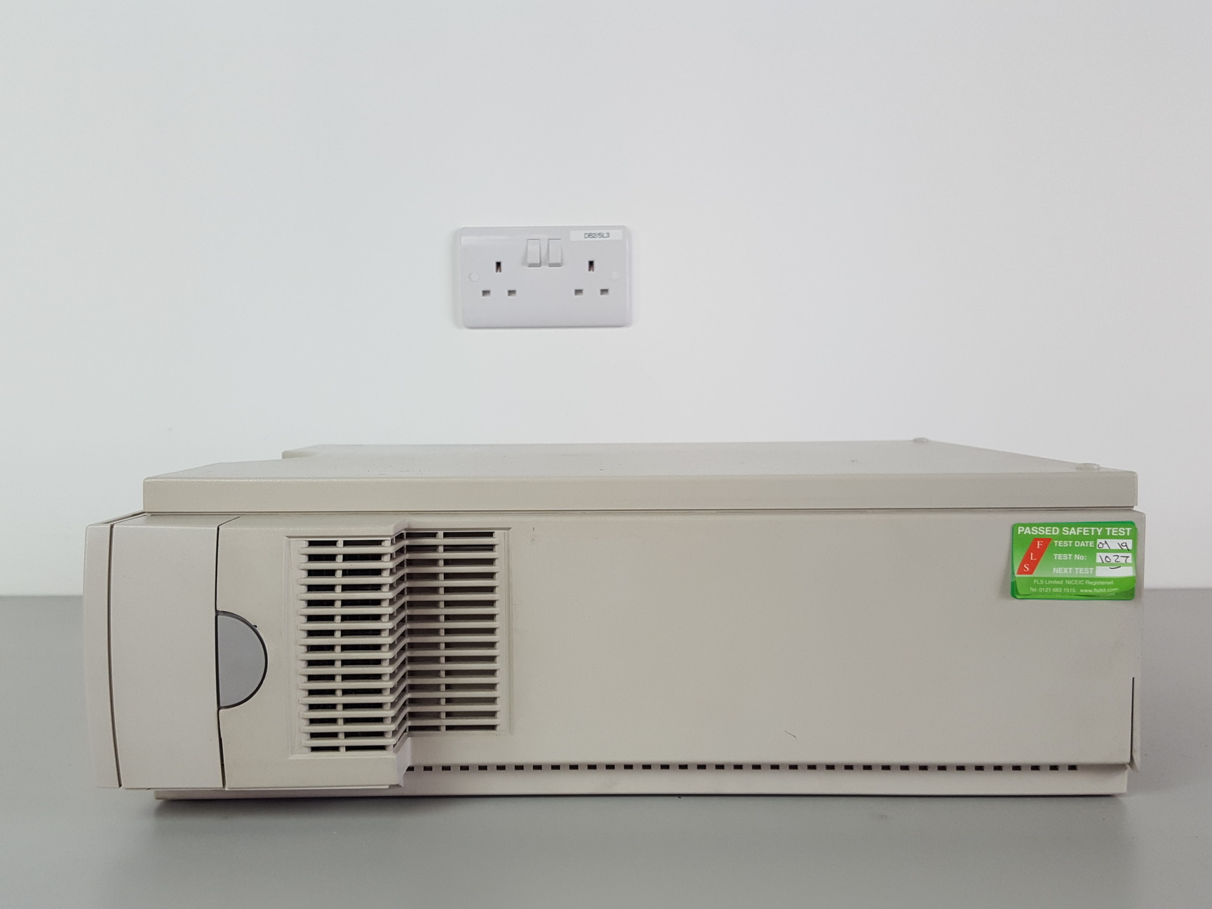 Image of Hewlett Packard 1100 Series HPLC System G1314A G1316A G1312A G1328A, Chemstation