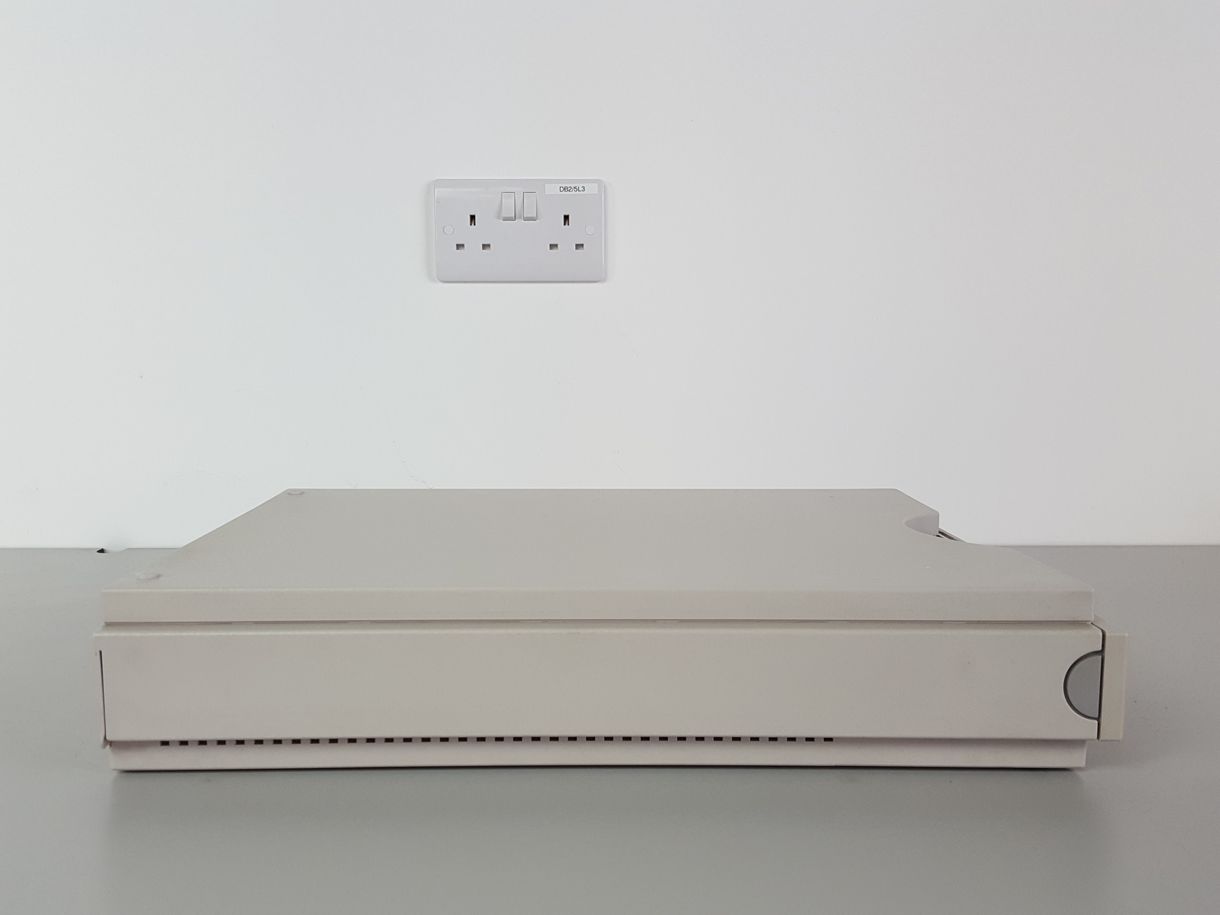 Image of Hewlett Packard 1100 Series HPLC System G1314A G1316A G1312A G1328A, Chemstation