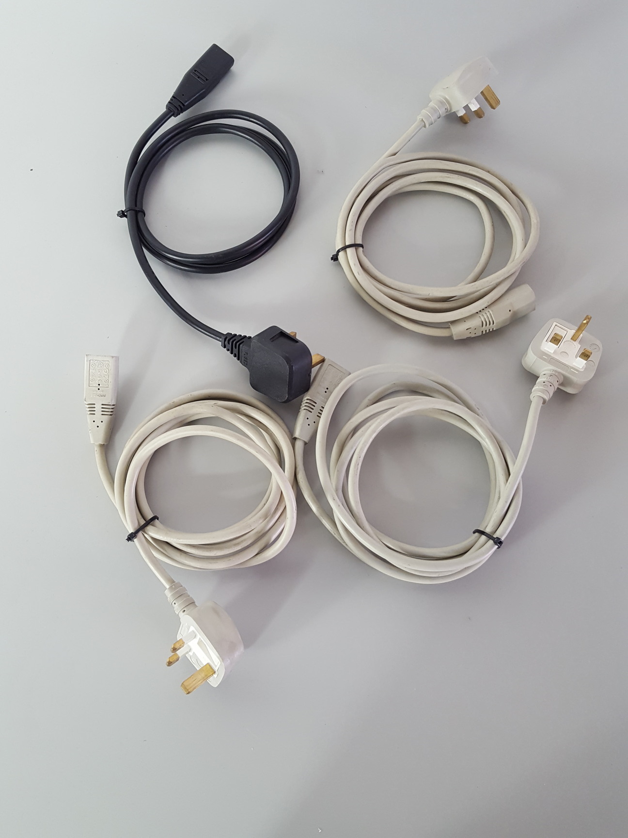 Image of Hewlett Packard 1100 Series HPLC System G1314A G1316A G1312A G1328A, Chemstation