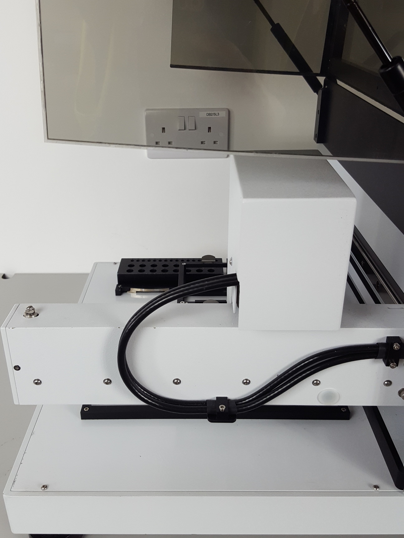 Image of Corbett  CAS-1200 Automated PCR Setup Robotic Precision Liquid Handling Lab