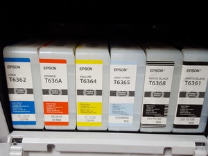 Thumbnail image of Epson Stylus Pro 9900 K162A Large Format 44" Photo Printer UltraChrome HDR