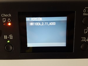 Thumbnail image of Epson Stylus Pro 9900 K162A Large Format 44" Photo Printer UltraChrome HDR