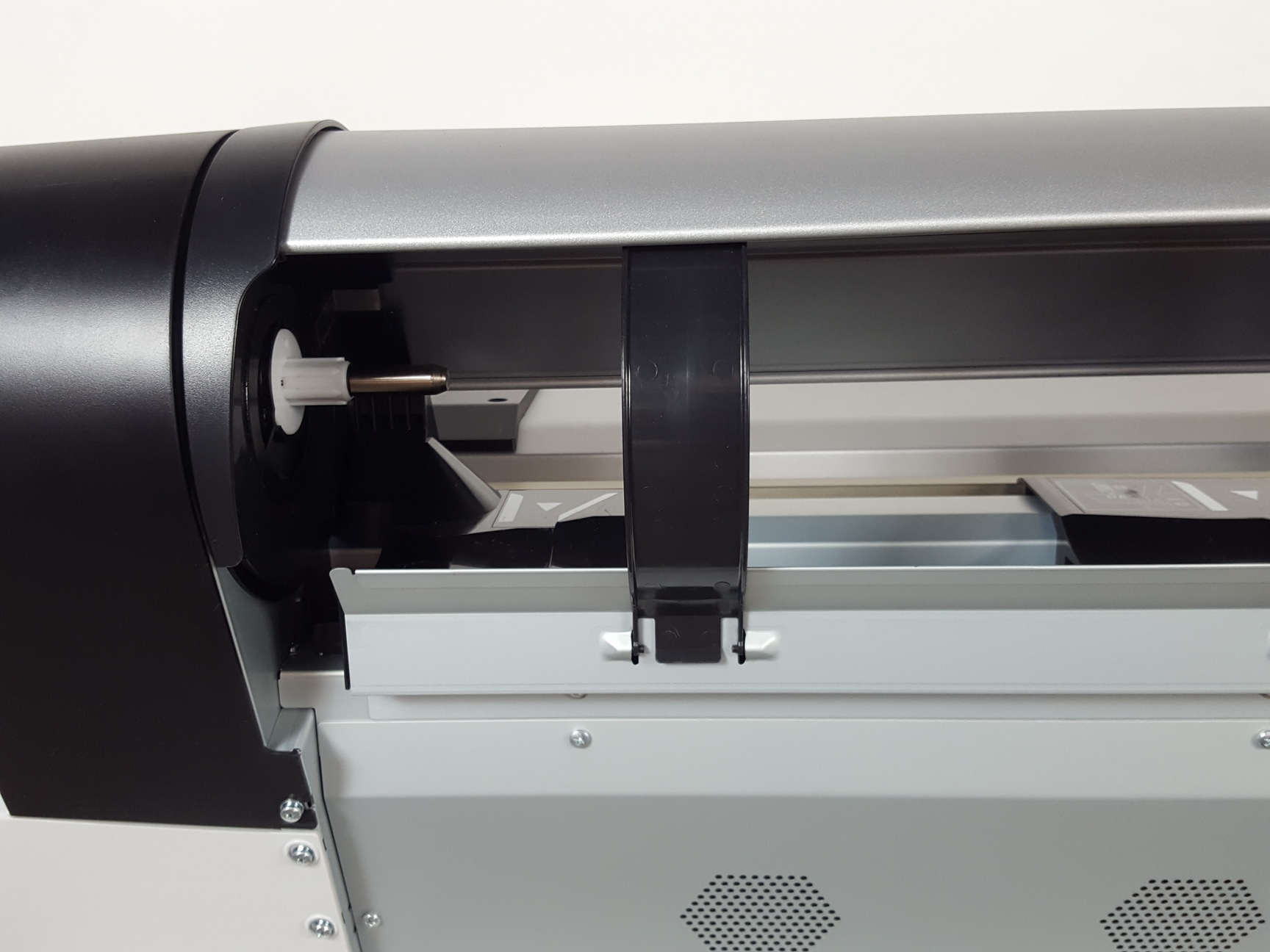Image of Epson Stylus Pro 9900 K162A Large Format 44" Photo Printer UltraChrome HDR