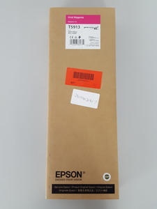 Thumbnail image of Epson T5913 Vivid Magenta Toner Cartridge for Epson Stylus Pro 11880 Printer Ink