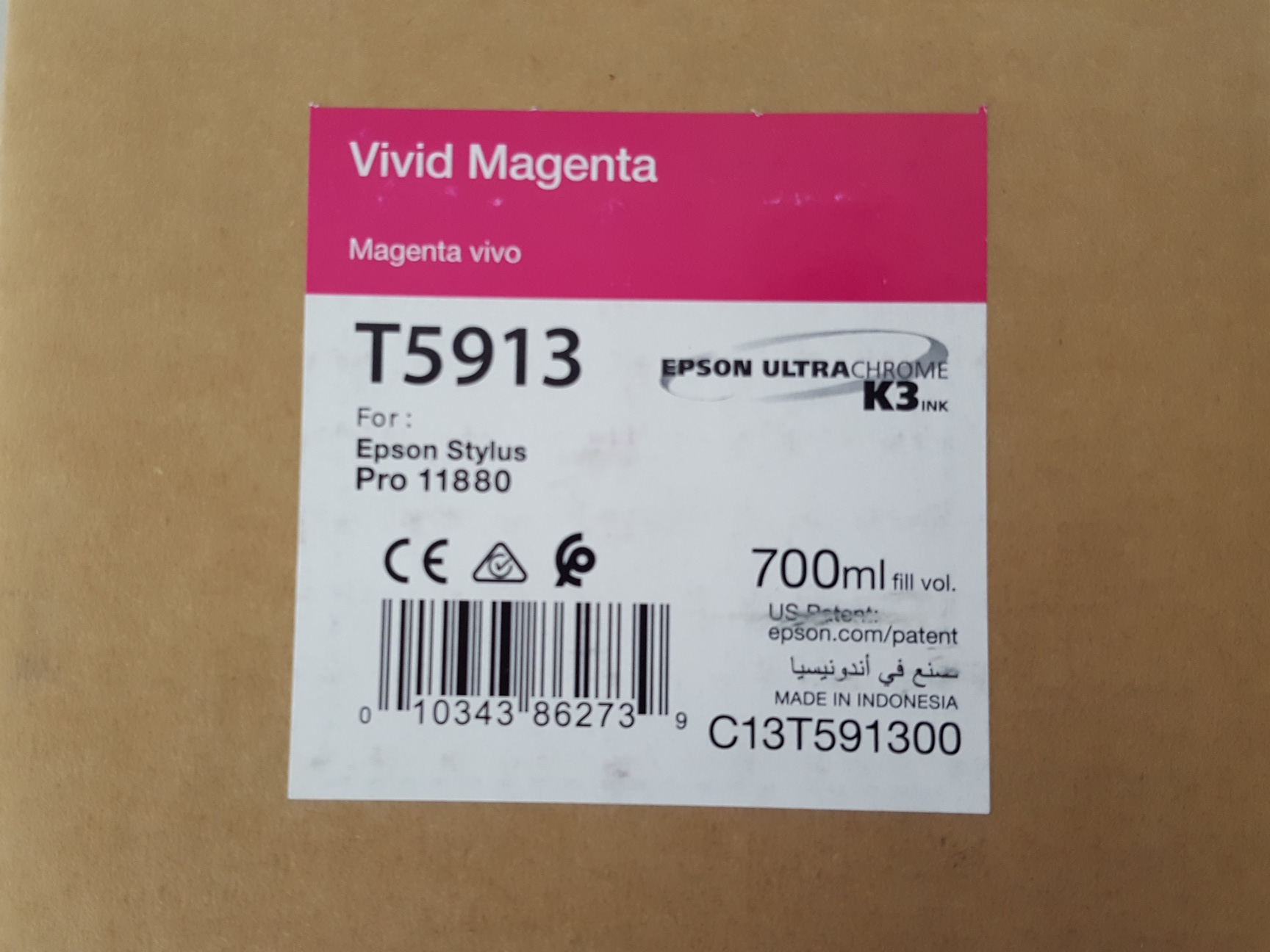 Image of Epson T5913 Vivid Magenta Toner Cartridge for Epson Stylus Pro 11880 Printer Ink