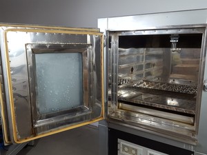 Thumbnail image of Unitemp Environmental Chamber w/ Humidity/ Dewpoint & Temperature Controller Lab