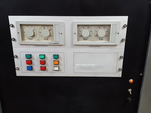 Thumbnail image of Unitemp Environmental Chamber w/ Humidity/ Dewpoint & Temperature Controller Lab
