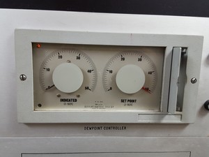 Thumbnail image of Unitemp Environmental Chamber w/ Humidity/ Dewpoint & Temperature Controller Lab