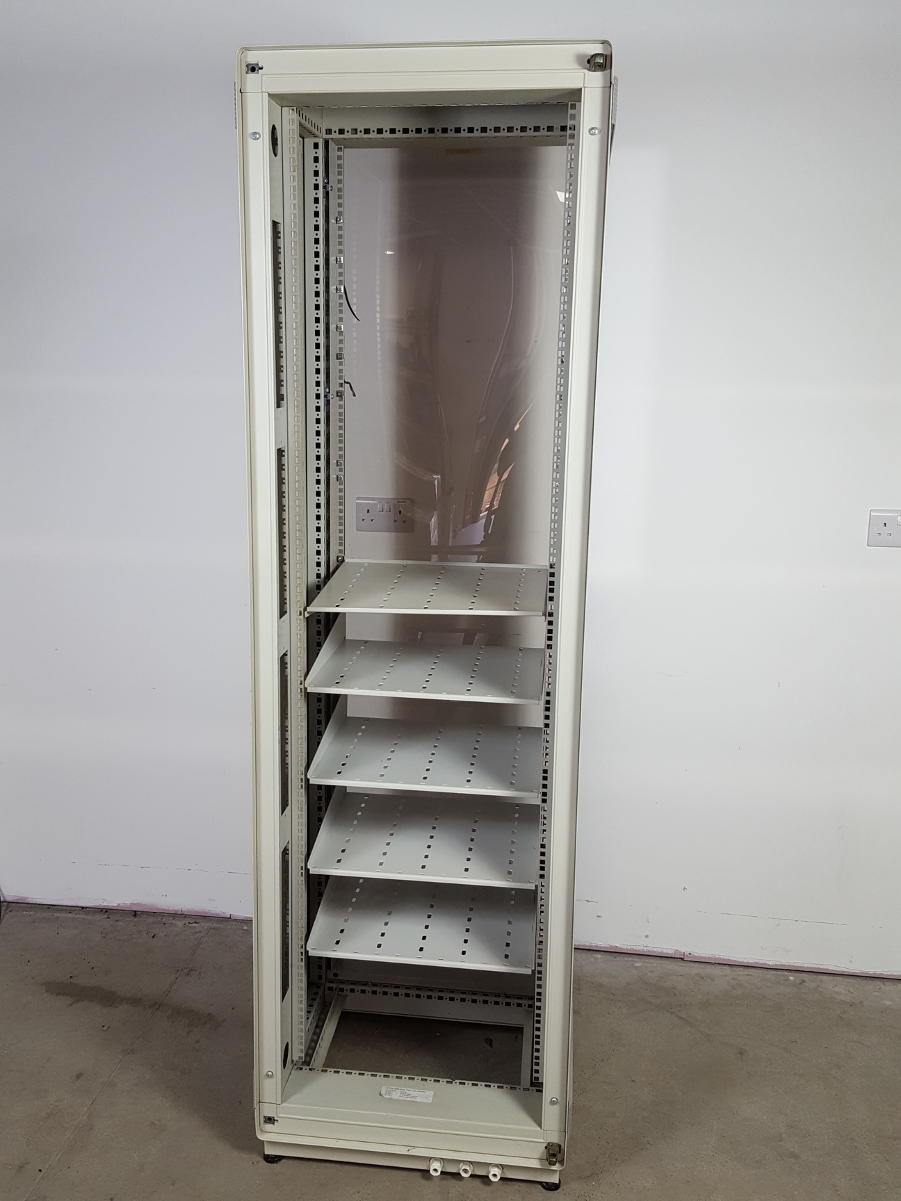 Image of Rittal Electronic Equipment Enclosure/ Rackmount Server Rack Unit
