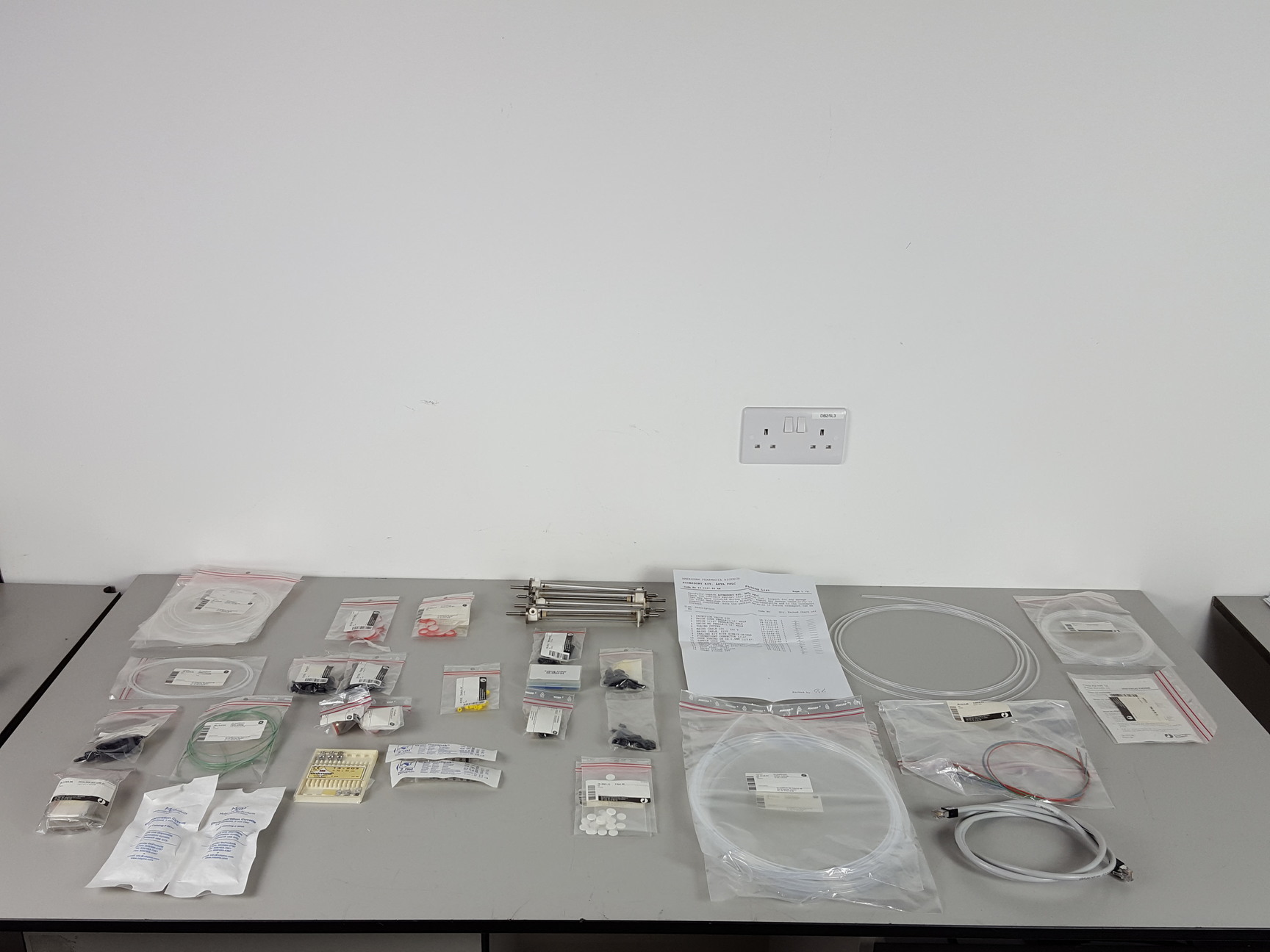 Image of Amersham Pharmacia Biotech AKTA FPLC System & Accessories - UPC-900 FRAC-950 Lab