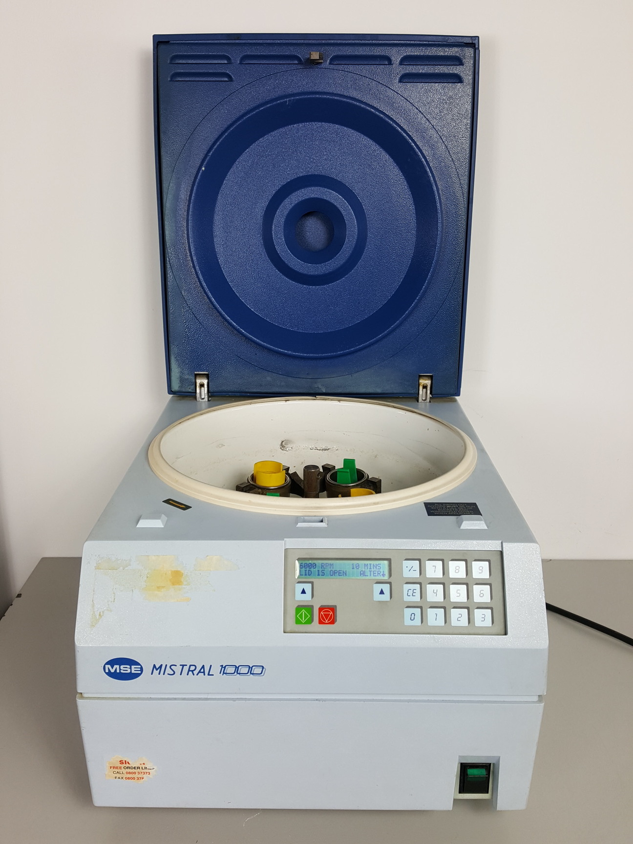 Image of MSE Mistral 1000 Centrifuge with 3600rpm Rotor Lab