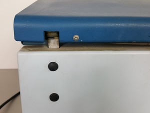 Thumbnail image of MSE Mistral 1000 Centrifuge with 3600rpm Rotor Lab