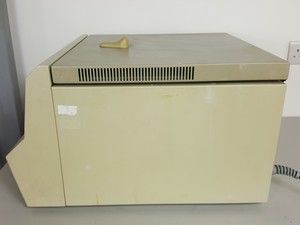 Thumbnail image of MSE Harrier 15/80 Centrifuge + 5290 RCF 12x15ml Rotor Lab