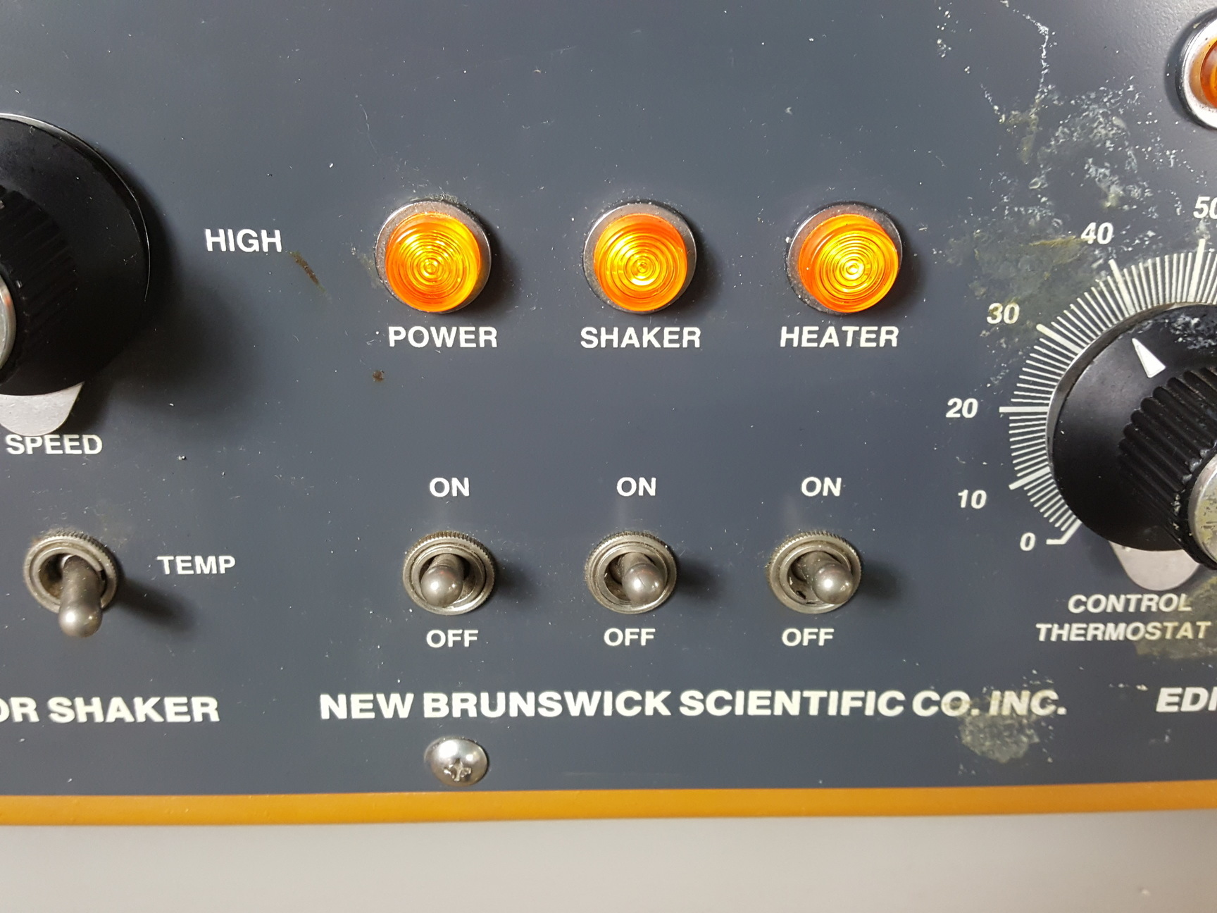 Image of New Brunswick Scientific G24 Environmental Incubator Platform Shaker Shaking Lab