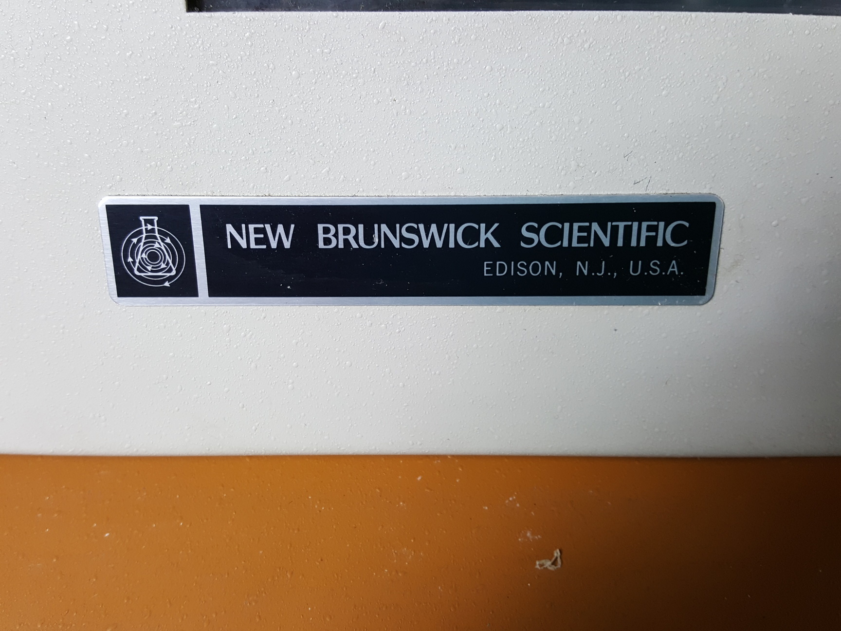Image of New Brunswick Scientific G24 Environmental Incubator Platform Shaker Shaking Lab