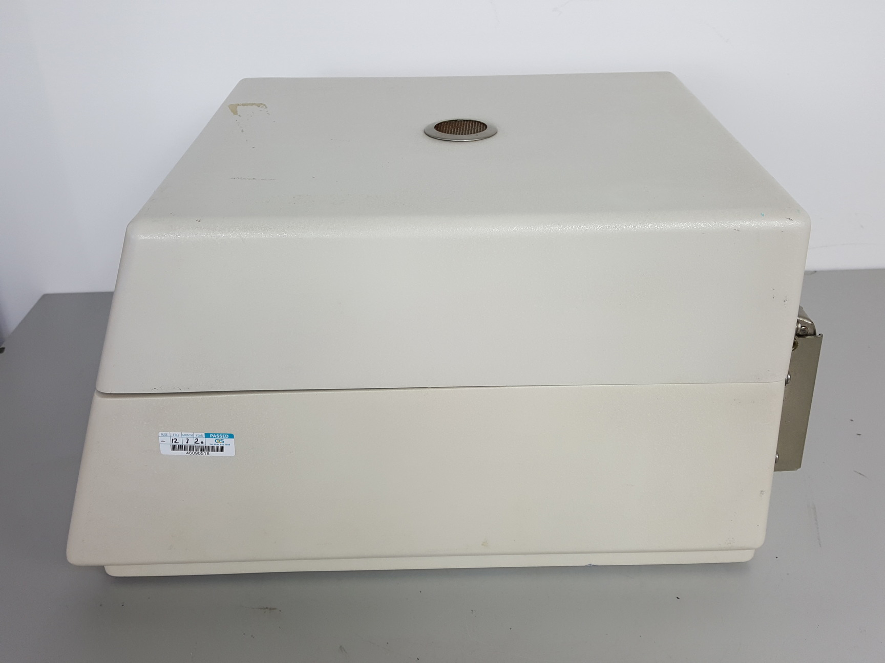 Image of IEC Micromax Centrifuge with IEC 851 Rotor 24 x 1.5ml 13200rpm Lab