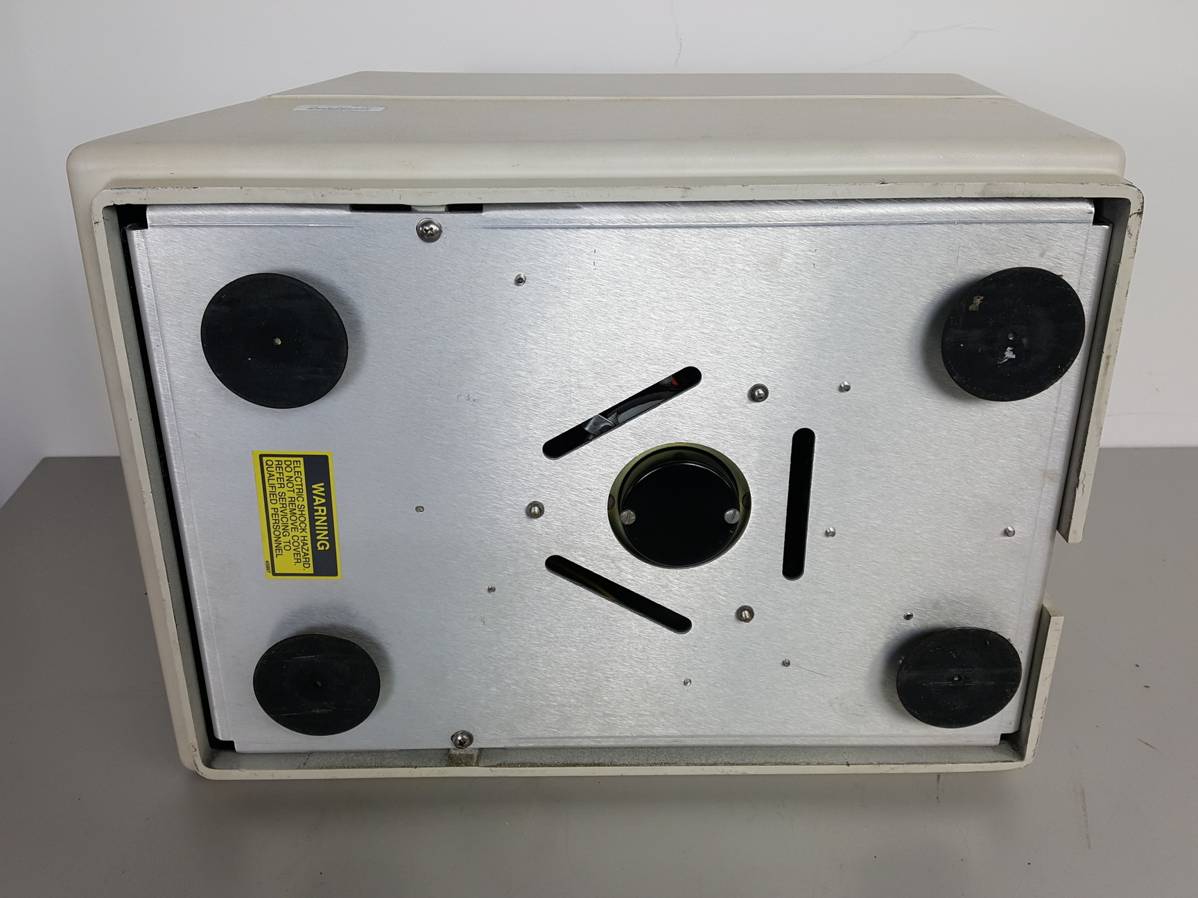 Image of IEC Micromax Centrifuge with IEC 851 Rotor 24 x 1.5ml 13200rpm Lab