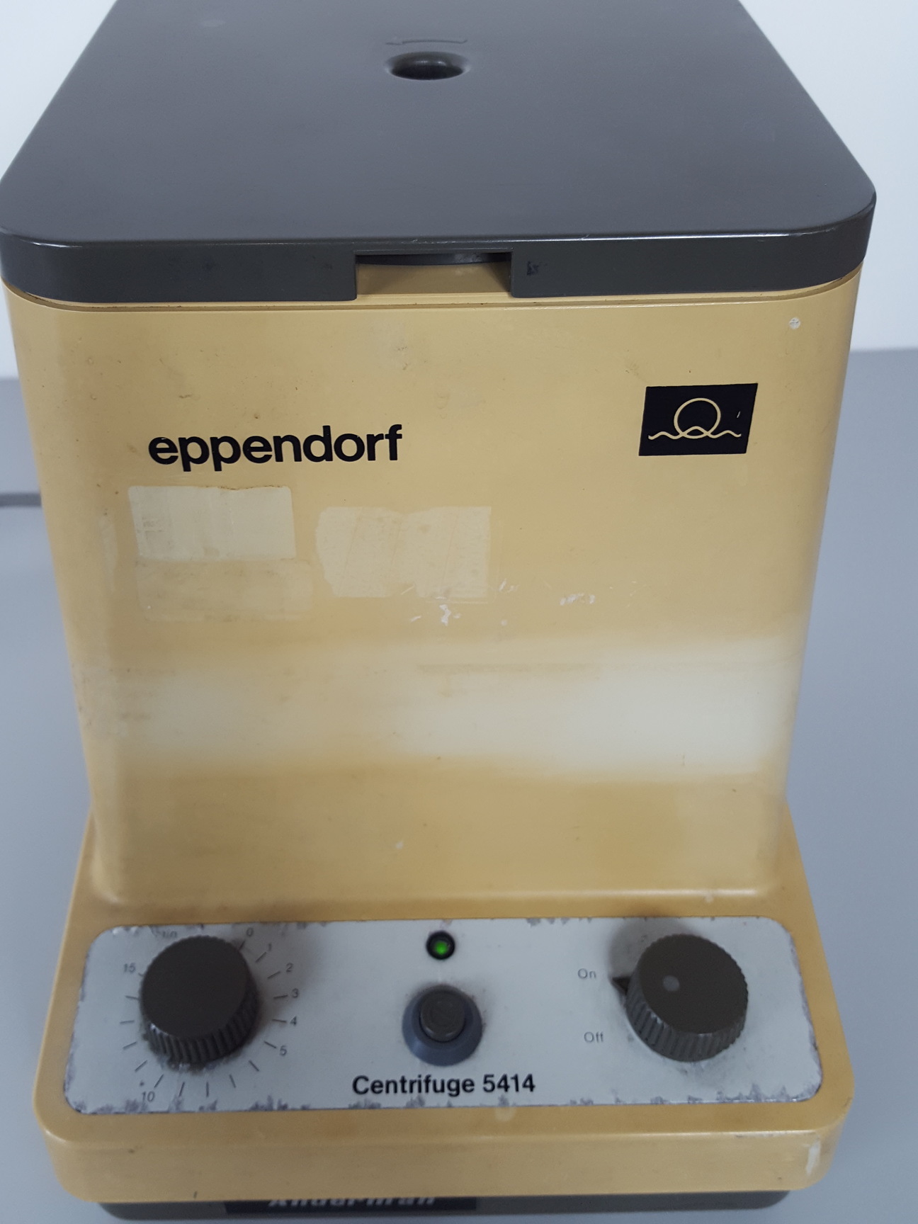 Image of Eppendorf 5414 1420 Benchtop Laboratory Centrifuge 12000rpm Lab
