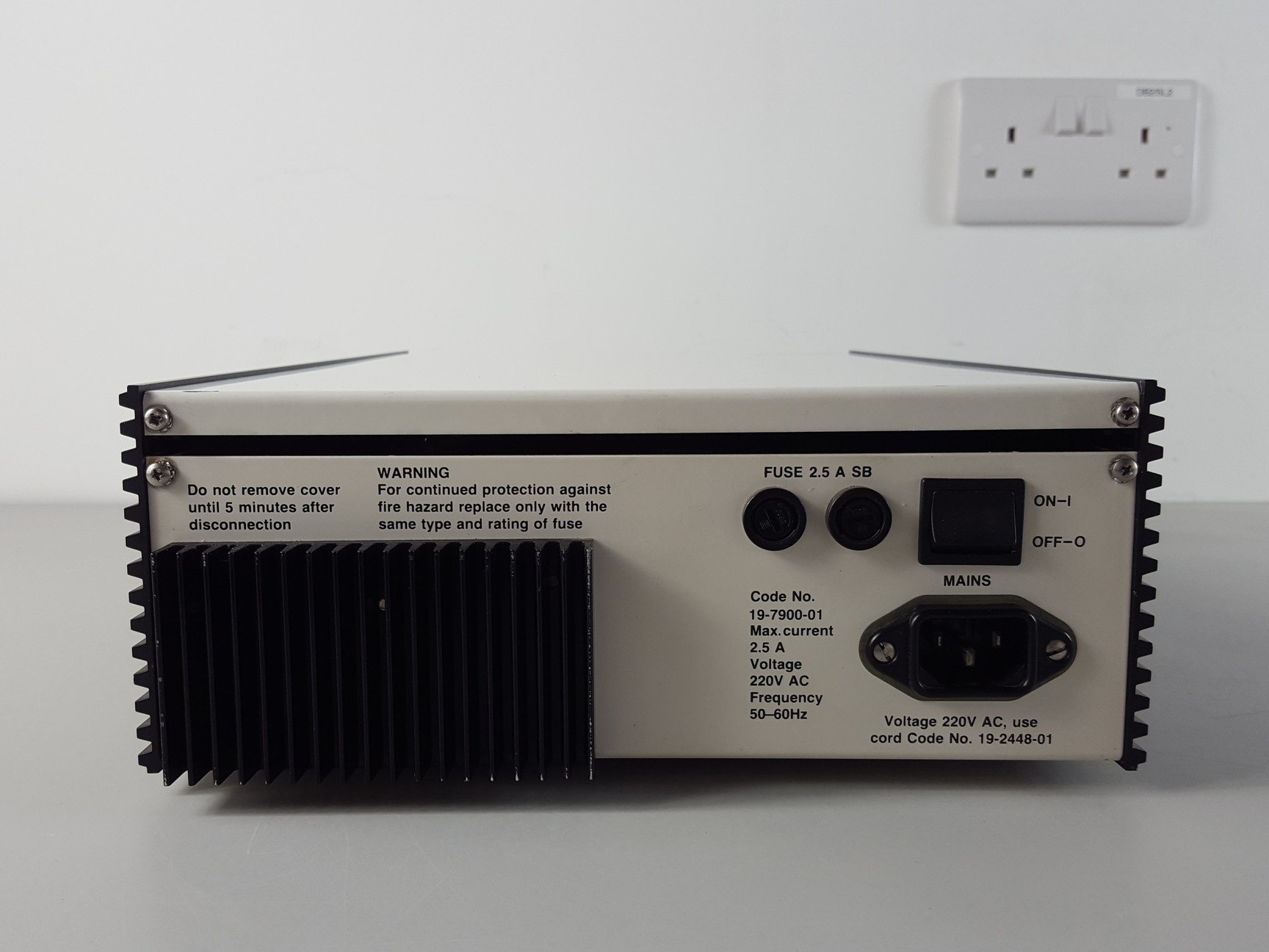 Image of Pharmacia Fine Chemicals Electrophoresis Power Supply EPS 500/400 Lab