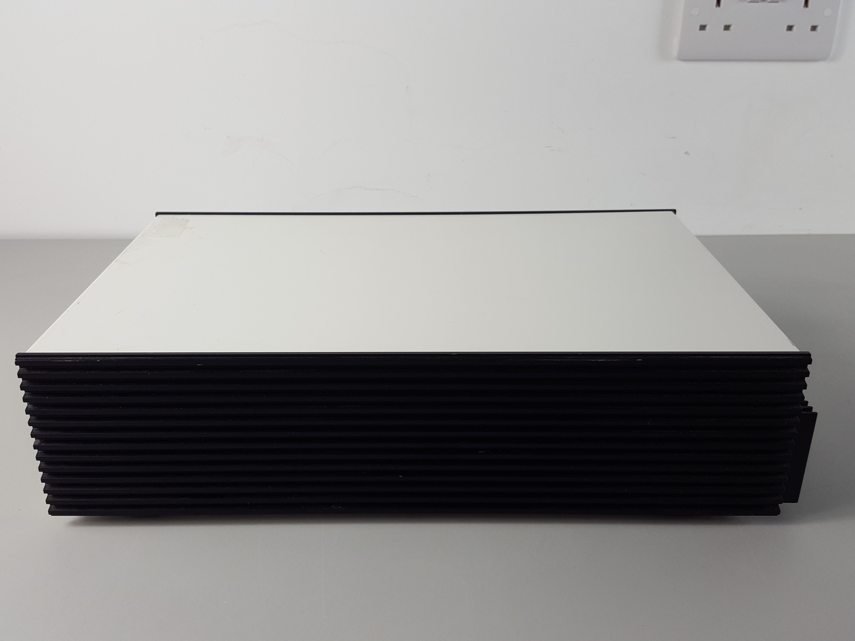 Image of Pharmacia Fine Chemicals Electrophoresis Power Supply EPS 500/400 Lab