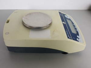 Thumbnail image of Denver Instrument S-402 Analytical Precision Balance Scales Lab