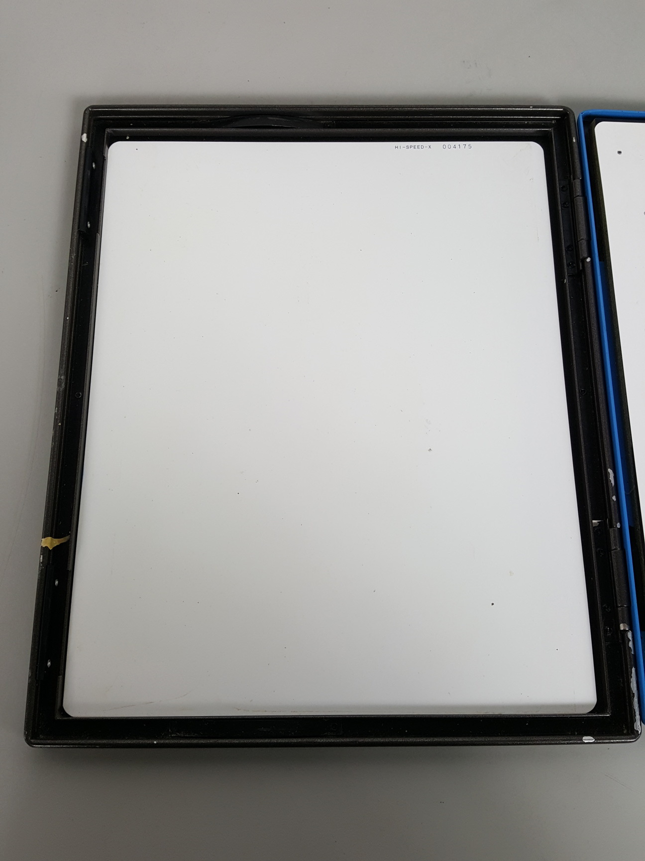 Image of 4 x Hi-Speed-X X-Ray Cassettes Inside Size -  30 x 24 & 24 x 18cm